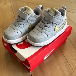 Nike Kids Gray and Gold Sneakers